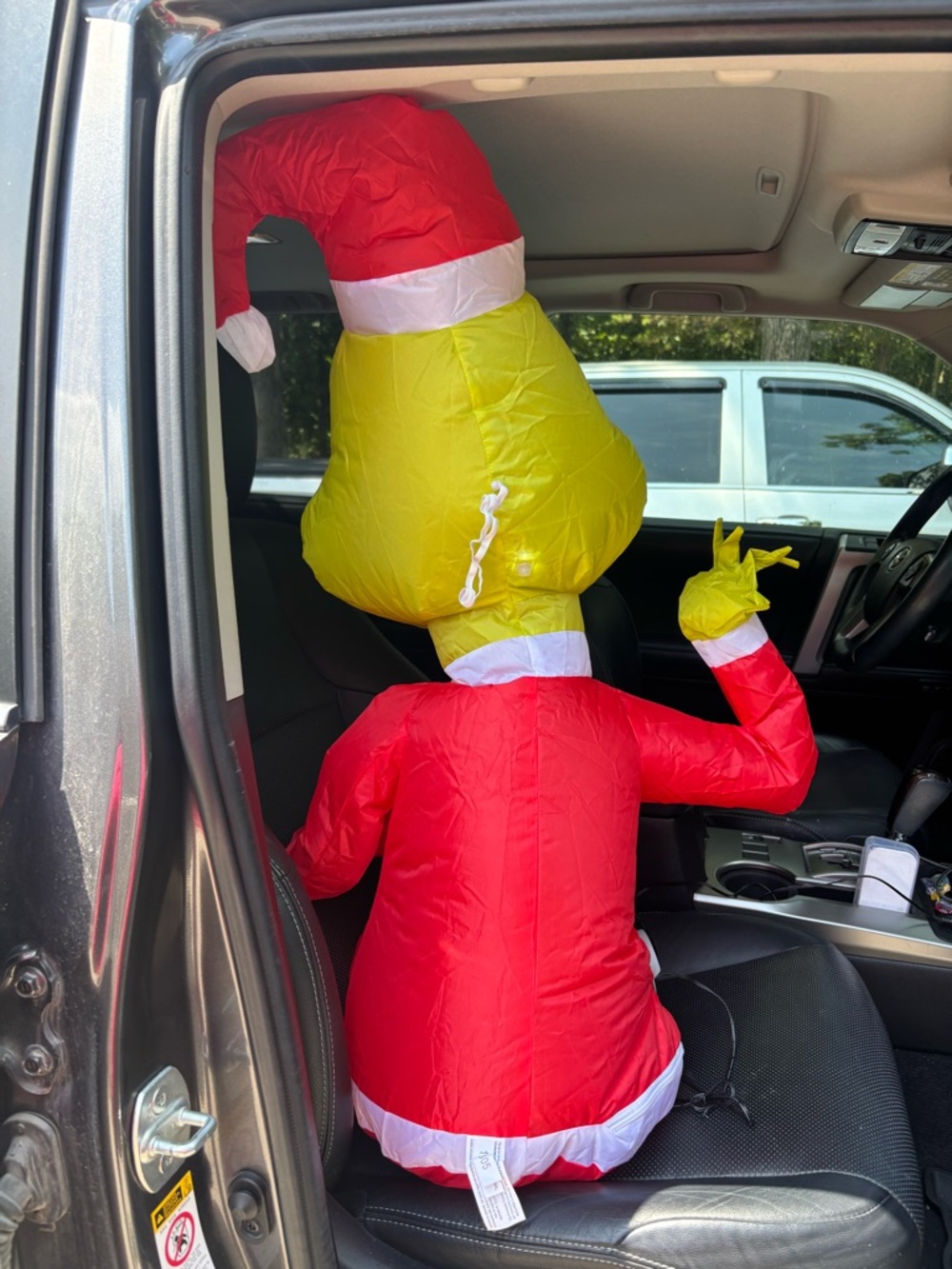 Dr Seuss The Grinch Car Buddy Airblown Inflatable 3 Foot Tall with Car Adaptor - Picture 14 of 14